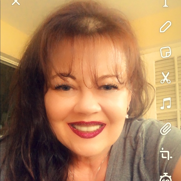 Meet your Posher, Robin - Picture 1 of 1